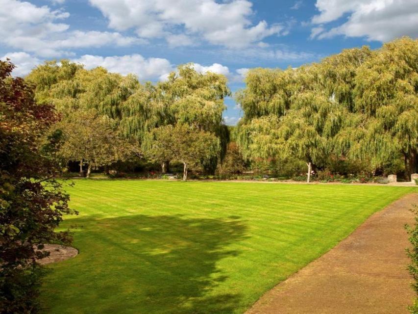 Cherbridge Lodges - Riverside Lodges, Short Lets Oxford Exterior foto