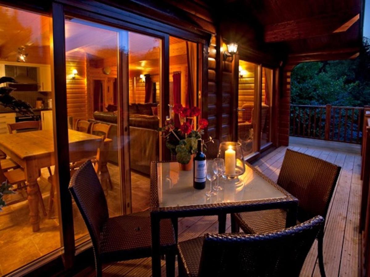 Cherbridge Lodges - Riverside Lodges, Short Lets Oxford Exterior foto